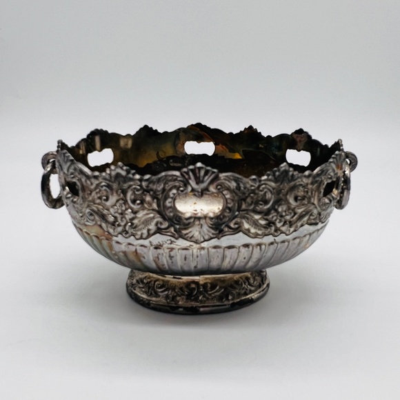 F.B. Rogers Other - Vintage F.B. Rogers Silver Plate Monteith Bowl with Ring Handles Floral Detail